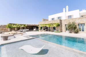 Experience Extravagance: Luxury Villas Greece Le Collectionist